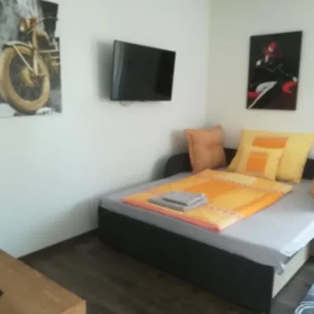 Апартаменты Edina Vendeghaz-gyenesdias Денешдиаш