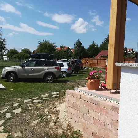 Edina Vendeghaz-gyenesdias