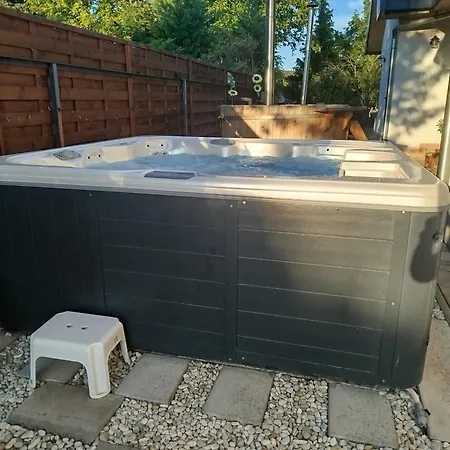 Edina Vendeghaz-gyenesdias * Денешдиаш