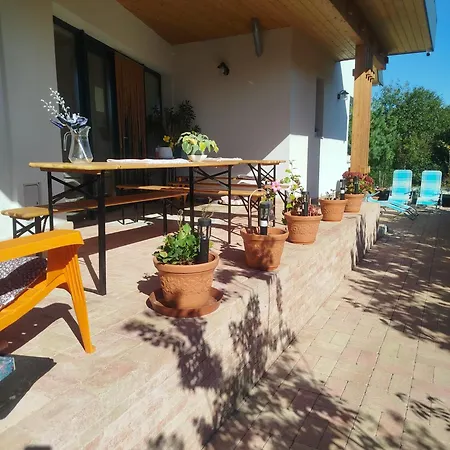 Edina Vendeghaz-gyenesdias * Денешдиаш