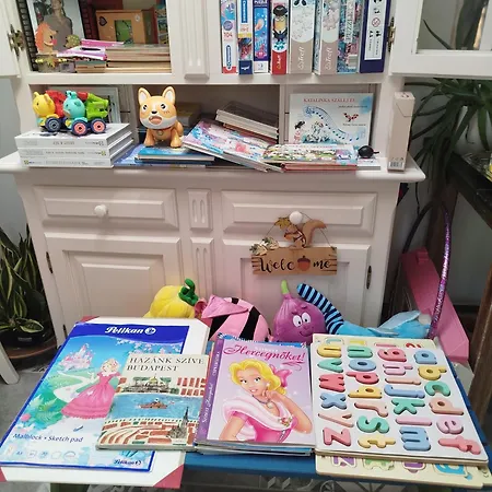 Edina Vendeghaz-gyenesdias Апартаменты *