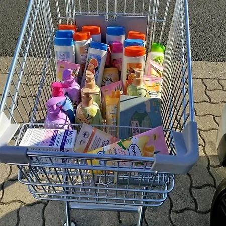 Апартаменты Edina Vendeghaz-gyenesdias *