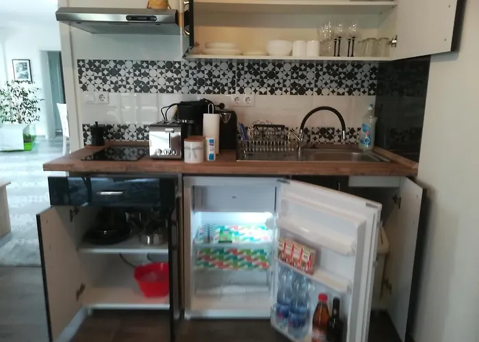 Edina Vendeghaz-gyenesdias