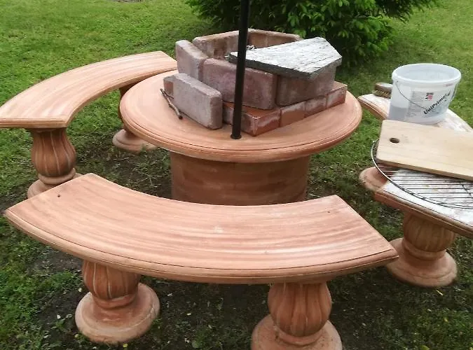 Edina Vendeghaz-gyenesdias Apartmán *